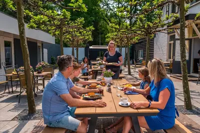 Image de Bel appartement dans une maison de vacances avec Wifi, piscine, Tv, terrasse et parking