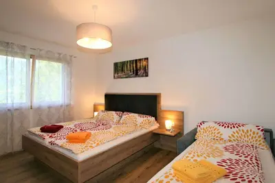 Image de Joli appartement pour 5 personnes avec Wifi, Tv, terrasse et parking