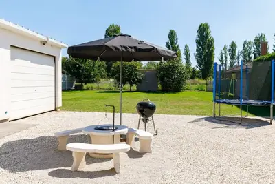 Image de Joli appartement pour 5 personnes avec climatisation, Wifi, Tv, balcon et parking