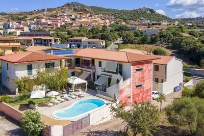 Image de Agréable appartement pour 6 personnes avec Wifi, piscine, climatisation, Tv, patio et parking