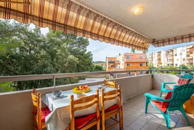Image de Bel appartement pour 4 personnes avec climatisation, Wifi, Tv, terrasse, vue panoramique et parking