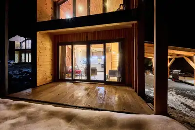 Image de Magnifique maison de vacances privée avec piscine, Wifi, Tv, patio, animaux admis et parking