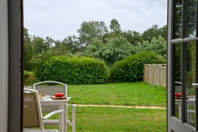 Image de Joli appartement pour 4 personnes avec piscine, Wifi, Tv, terrasse, animaux admis et parking