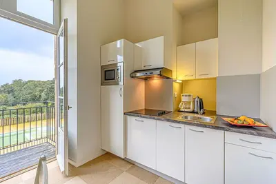 Image de Confortable appartement pour 6 personnes avec Wifi, piscine, Tv, balcon et parking