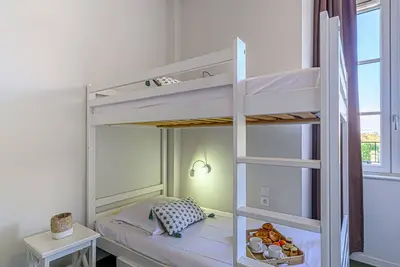 Image de Agréable appartement pour 6 personnes avec Wifi, piscine, Tv, balcon et parking