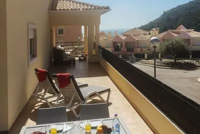 Image de Belle maison de vacances pour 8 personnes avec Wifi, Tv et terrasse