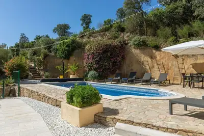 Image de Maison de vacances privée avec Wifi, piscine privée, climatisation, patio, vue panoramique