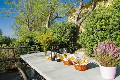 Image de Magnifique maison de vacances avec Wifi, Tv, terrasse, animaux admis, vue panoramique et parking