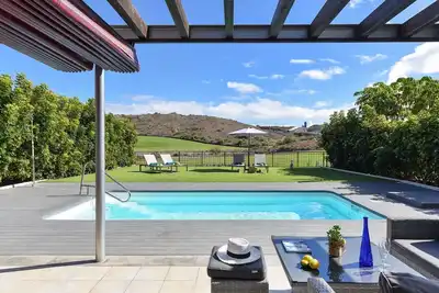 Image de Maison de vacances privée avec Wifi, piscine privée, climatisation, Tv, patio, vue panoramique