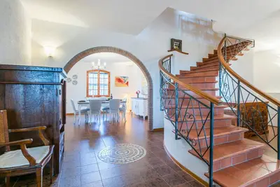 Image de Confortable appartement pour 12 personnes avec Wifi, Tv, patio, animaux admis et parking