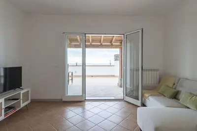Image de Merveilleuse maison de vacances avec Wifi, terrasse, animaux admis, vue panoramique et parking