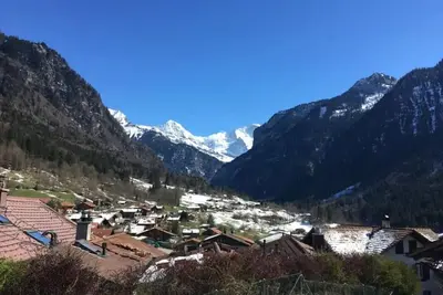 Image de 15 min to ski resort, tranquil haven for nature lovers. Pet friendly!