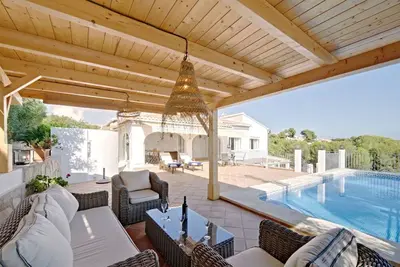 Image de Maison de vacances privée avec climatisation, Wifi, piscine privée, Tv, patio, parking