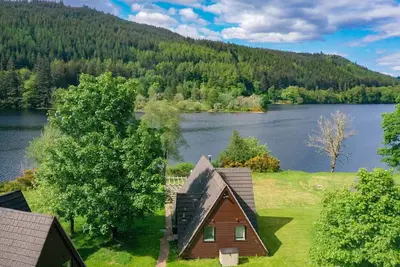 Image de Maison de vacances privée avec Wifi, bain à remous, Tv, terrasse, vue panoramique, parking