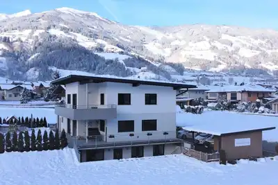 Image de Agréable appartement pour 5 personnes avec Wifi, Tv, terrasse et parking