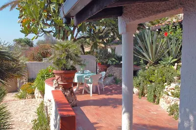 Image de Belle maison de vacances privée avec climatisation, Wifi, Tv, terrasse, animaux admis et parking
