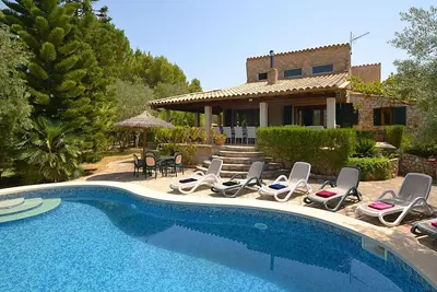 Image de Belle maison de vacances privée avec Wifi, piscine privée, Tv, patio, vue panoramique et parking