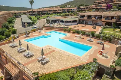 Image de Bel appartement avec climatisation, piscine, Wifi, Tv, terrasse, animaux admis et parking