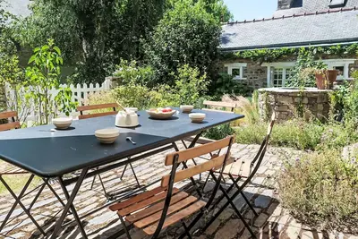 Image de Belle maison de vacances privée pour 6 personnes avec Wifi et parking
