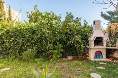 Image de Joli appartement pour 5 personnes avec Wifi, climatisation, Tv, terrasse et parking