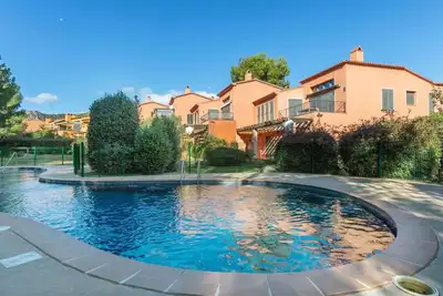 Image de Bel appartement pour 6 personnes avec climatisation, piscine, Tv, terrasse et vue panoramique