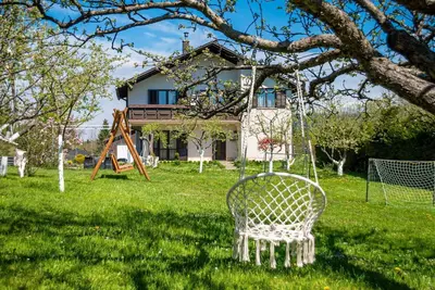 Image de Maison de vacances privée avec climatisation, Wifi, bain à remous, piscine privée, Tv, patio