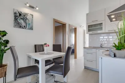 Image de Agréable appartement pour 4 personnes avec Wifi, Tv, balcon et parking
