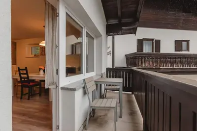 Image de Confortable appartement pour 6 personnes avec Wifi, Tv, balcon, animaux admis et parking