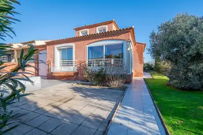 Image de Magnifique maison de vacances pour 8 personnes avec Wifi, Tv, terrasse et parking