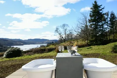 Image de Maison de vacances privée avec bain à remous, Wifi, Tv, patio, vue panoramique, parking