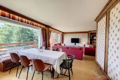 Image de Confortable appartement pour 10 personnes avec Wifi, Tv, balcon et parking