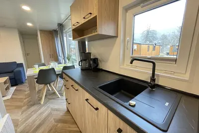 Image de Agréable appartement dans une maison de vacances avec Wifi, Tv, terrasse et parking