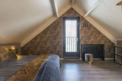 Image de Magnifique maison de vacances privée avec piscine, Wifi, bain à remous, Tv, animaux admis, parking