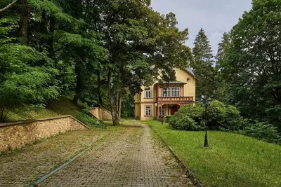 Image de Joli appartement pour 2 personnes avec Wifi, Tv et parking
