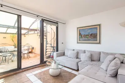 Image de Bel appartement pour 3 personnes avec Wifi, climatisation, Tv et terrasse