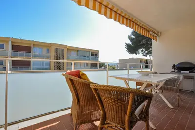 Image de Awesome apartment in Bormes-les-Mimosas