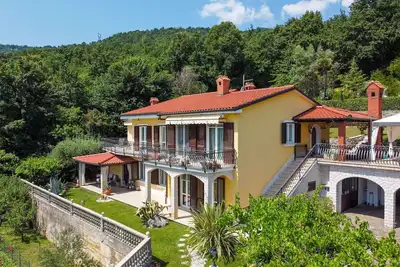 Image de Bel appartement pour 4 personnes avec climatisation, Wifi, Tv, terrasse et parking
