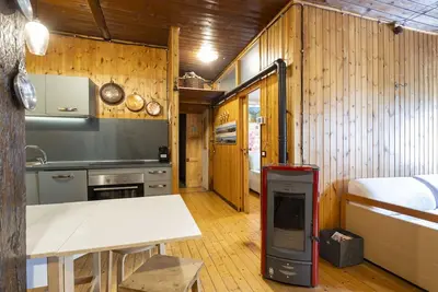 Image de Confortable appartement pour 4 personnes avec Wifi, Tv, animaux admis et parking