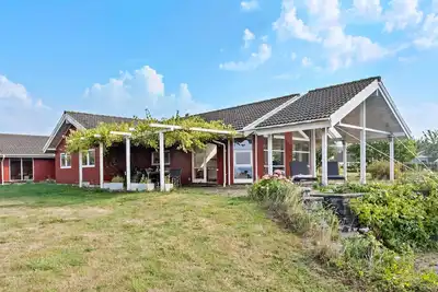 Image de Belle maison à Bogø By avec WiFi