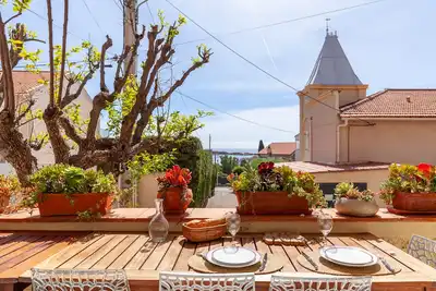Image de Appartement de vacances \"Villa Du Moulin\" avec vue sur la mer, 2 terrasses privées et Wi-Fi