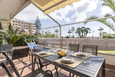Image de Twin facing the Sea by Interhome