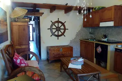 Image de 3 Bedroom Apartment in Mandriola