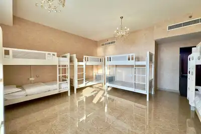 Image de Ar Holiday Home Jbr 2, 5 minutes to the beach!