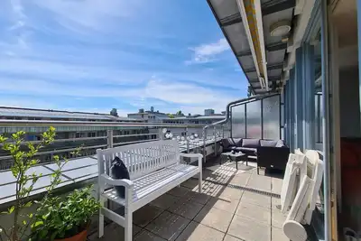 Image de Lichtdurchflutete Dachterrassen-city-wohnung, Penthouse!