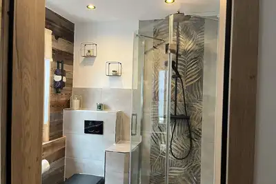 Image de Schönes Wellness Chalet für Eine Auszeit im Woid!
