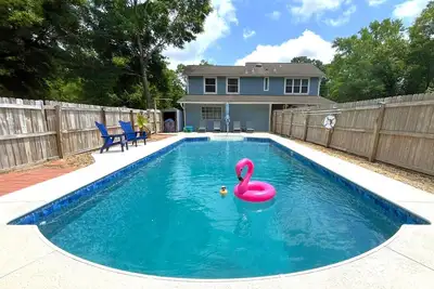 Image de The Blue Escape Pool House