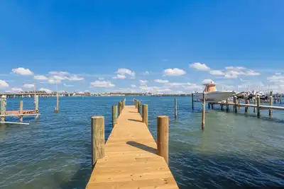 Image de Seaside Cottage: Bayfront Oasis Minutes to Beach, Shopping, & Dining