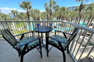 Image de Balcony~Lazy River~Pelican 302