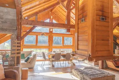 Image de Le Refuge de Louis, authentique grange rénovée avec sauna
