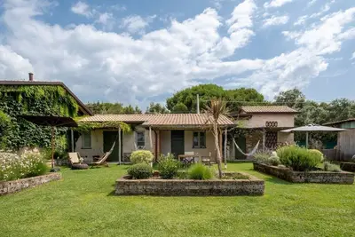 Image de SMALL_Apt. 2bdr@OlimagioFarm w/animals_25mPool_4km ForteDeiMarmi beach_bikeOnsite
